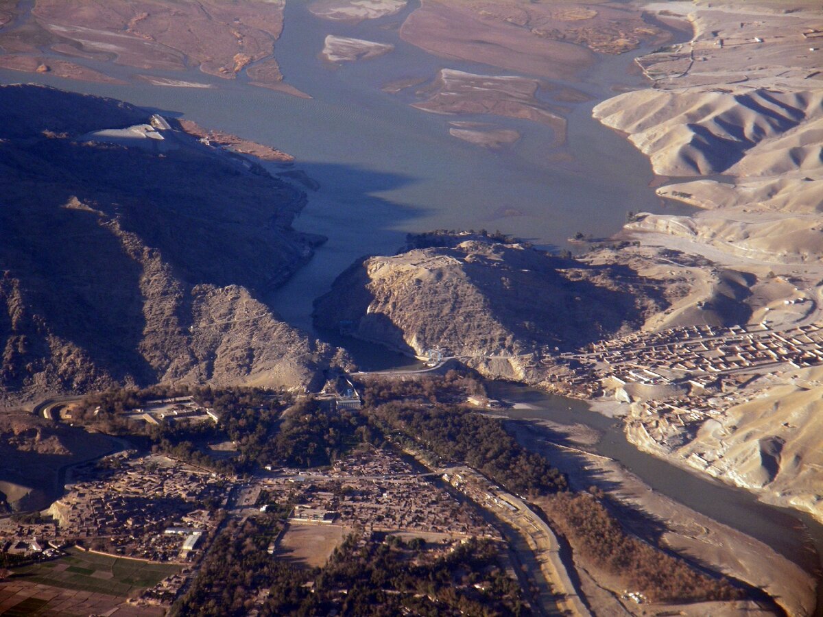 Чёрная гора в районе Джелалабада. Выходная точка. фото Е. Семёнова