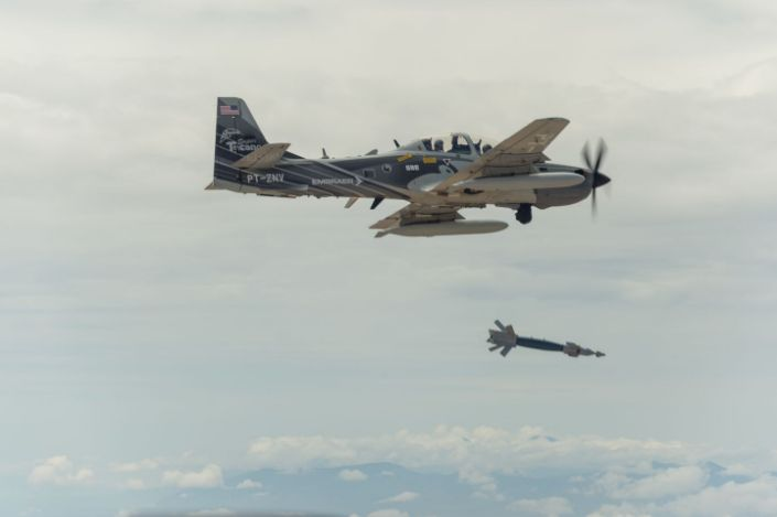 https://www.yahoo.com/news/u-commandos-armed-overwatch-plane-200000048.html