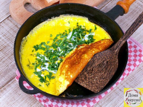 Омлет на сковороде