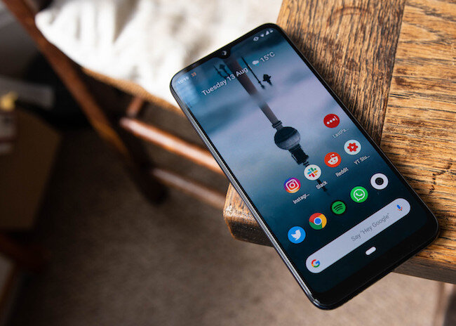 Xiaomi занимает третье место по продажам смартфонов в России