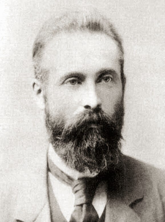 Бронислав Пётр Гинятович Косьчеша Пилсудский (Бронислав Осипович Пилсудский, польск. Bronisław Piotr Piłsudski; 21 октября (2 ноября) 1866, Зулов — 17 мая 1918, Париж) — польский деятель революционного движения и этнограф; старший брат Юзефа Пилсудского и Адама Пилсудского.