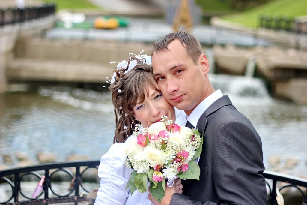 спешит замуж. зайцева вероника алаудиновна. жених и невеста. свадебный наряд для невесты. мире замужем.