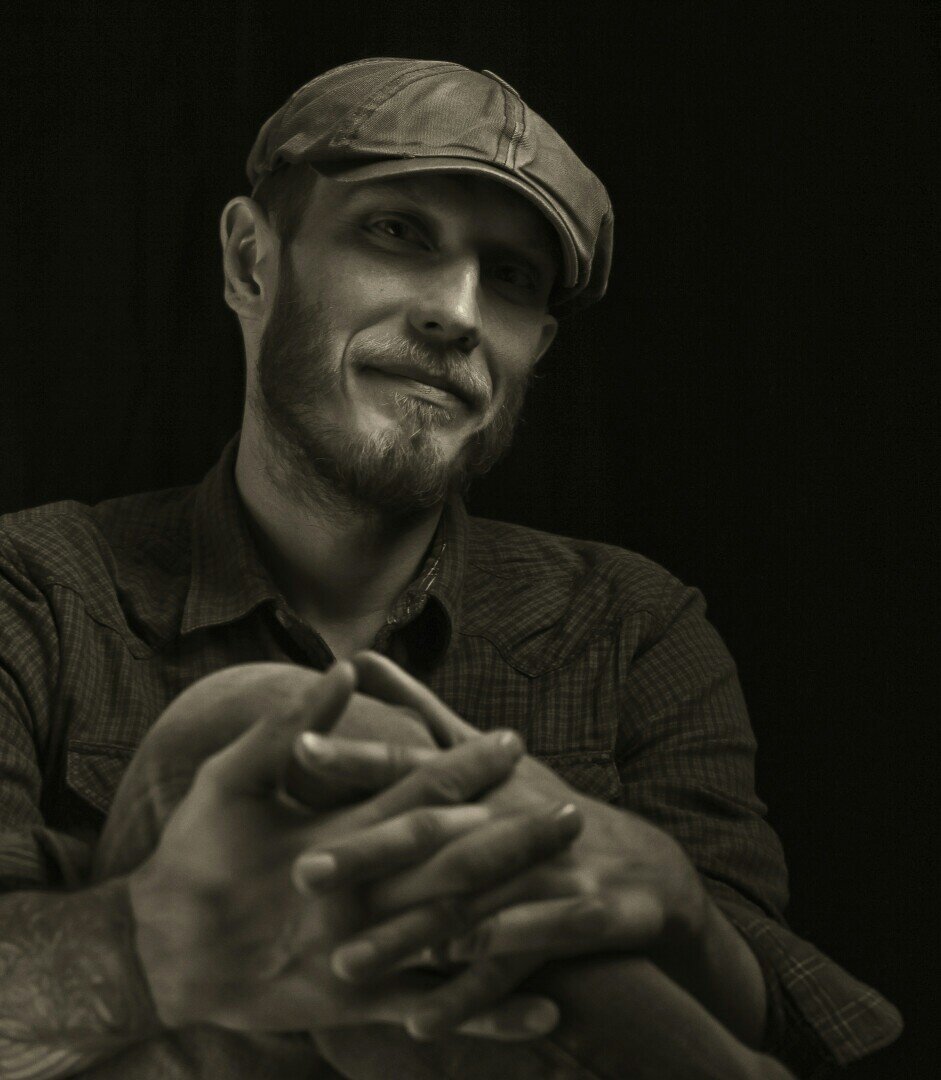 Александр Шувалов - специалист висцеральных практик.