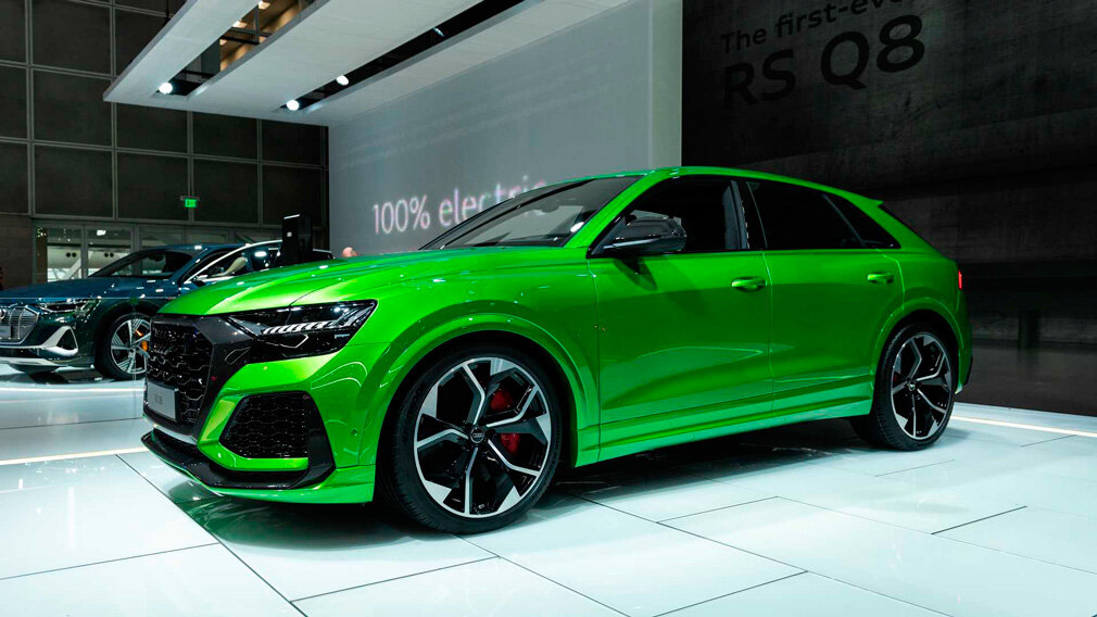  Audi RS Q8