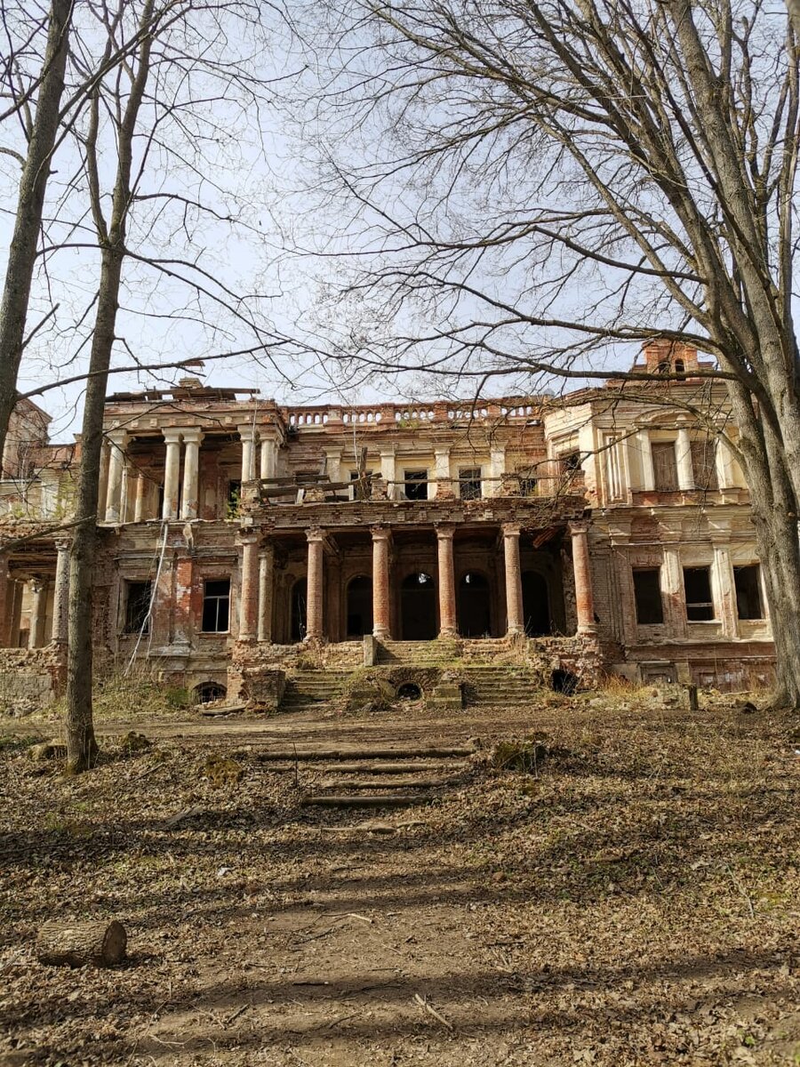 Вид со стороны реки