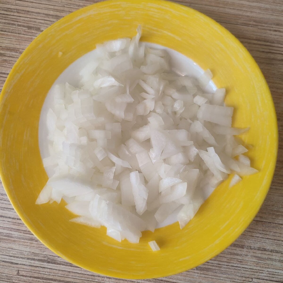 лук нарезанный