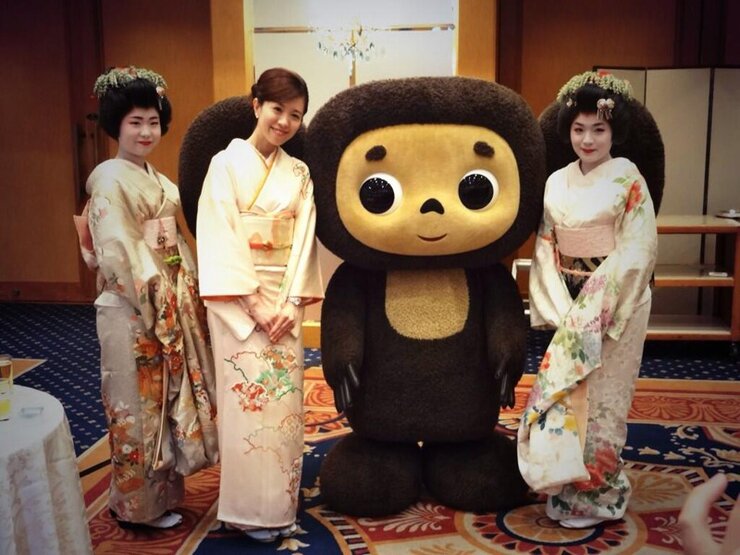 Почему японцы обожают Чебурашку: история популярности
