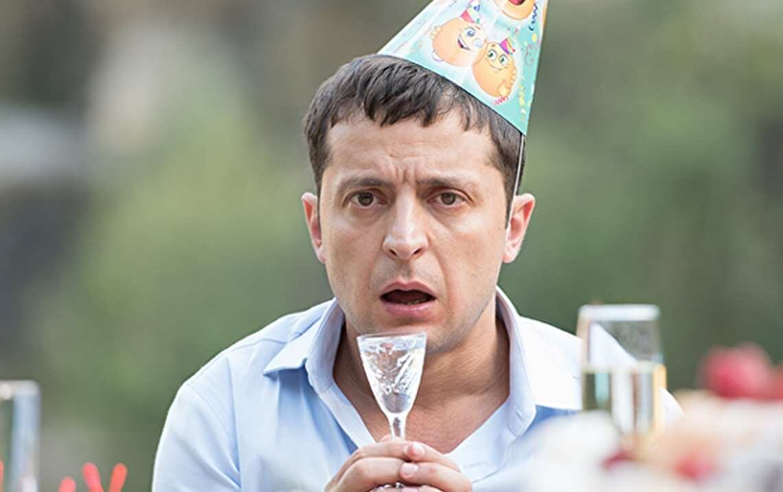 https://static.tunnel.ru/media/images/2021-09/post/154180/zelenskiy_pyanyy.jpg