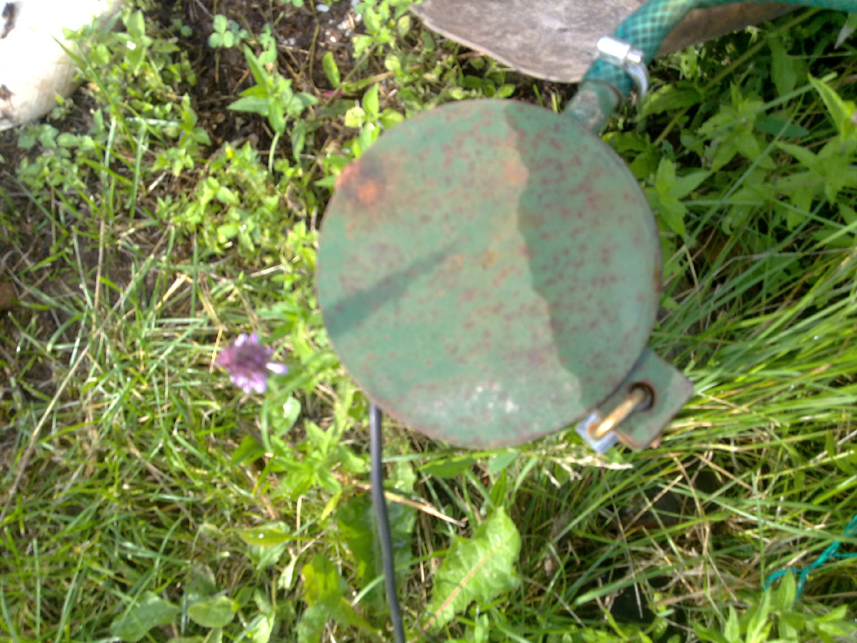 Оголовок скважины на песок. Вид сверху