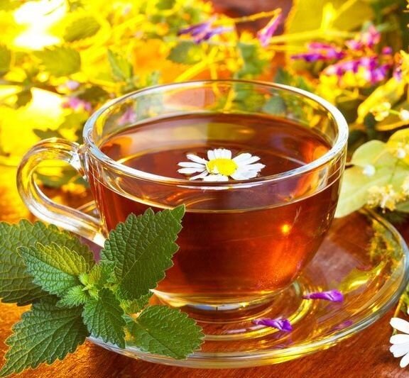Ромашковый чай с мятой