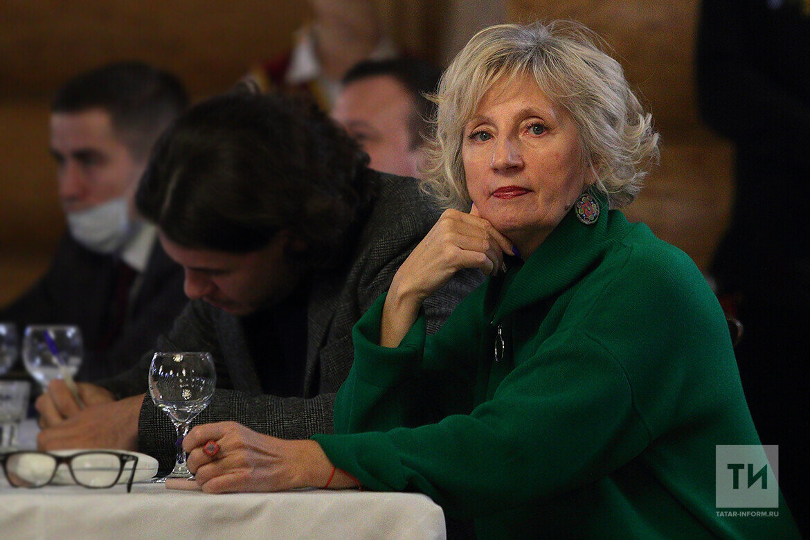 По словам Галины Шарафутдиновой, местные рестораны «практически не трогали» цены на блюда из птицы. однако немного повысили цены на блюда из мяса говядиныФото: © Михаил Захаров / «Татар-информ»