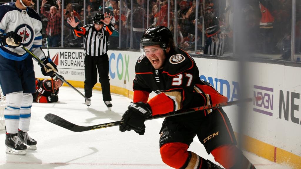 Мейсон Мактавиш