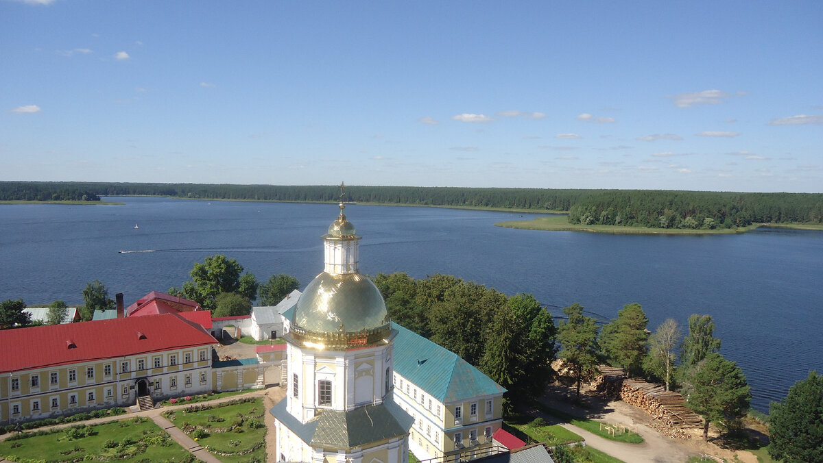 Вид с колокольни.