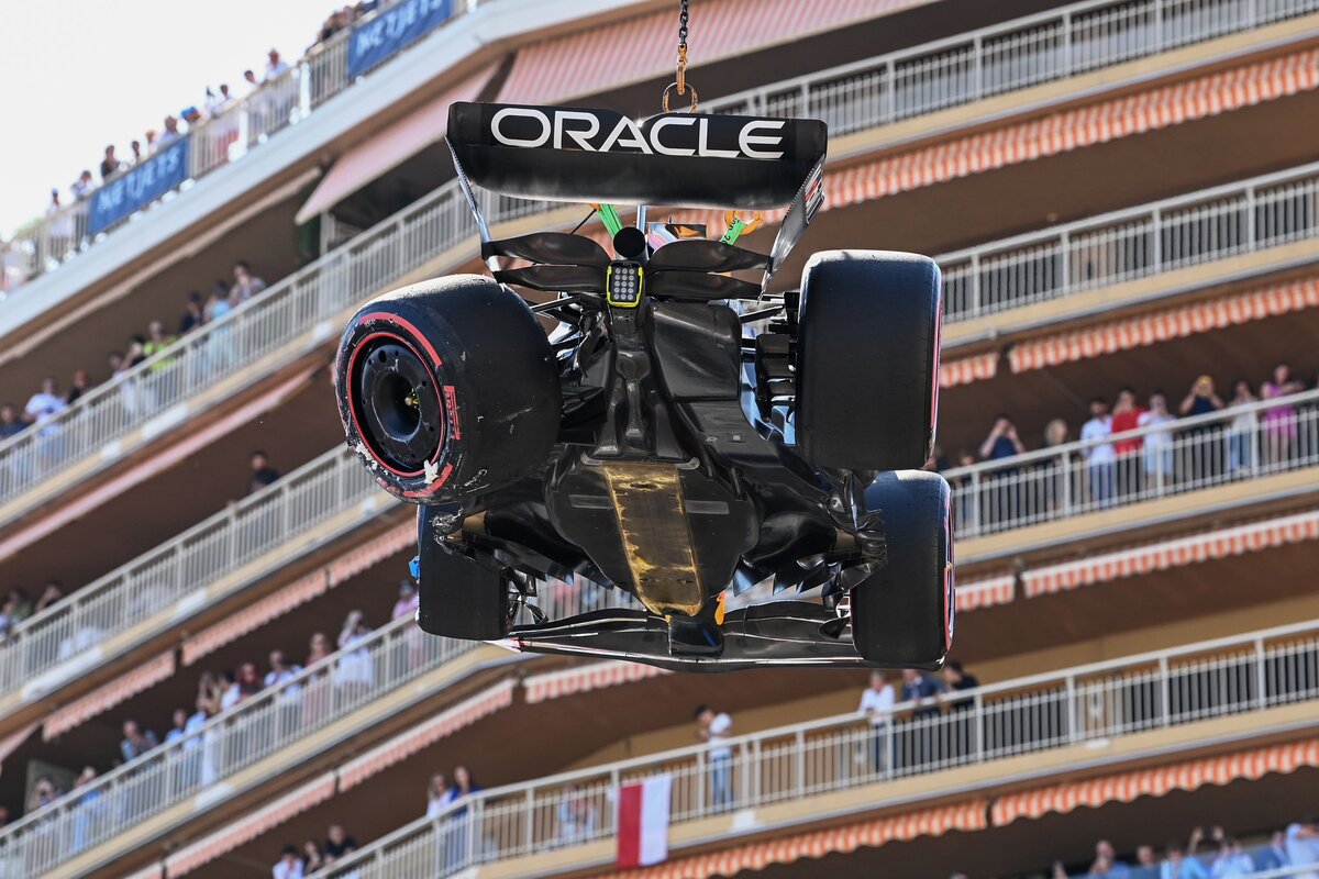Р‘РѕР»РёРґ Formula 1 РјРµРґРЅС‹Р№