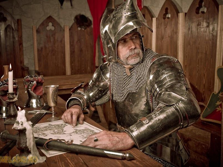 Старый но не бесполезный.