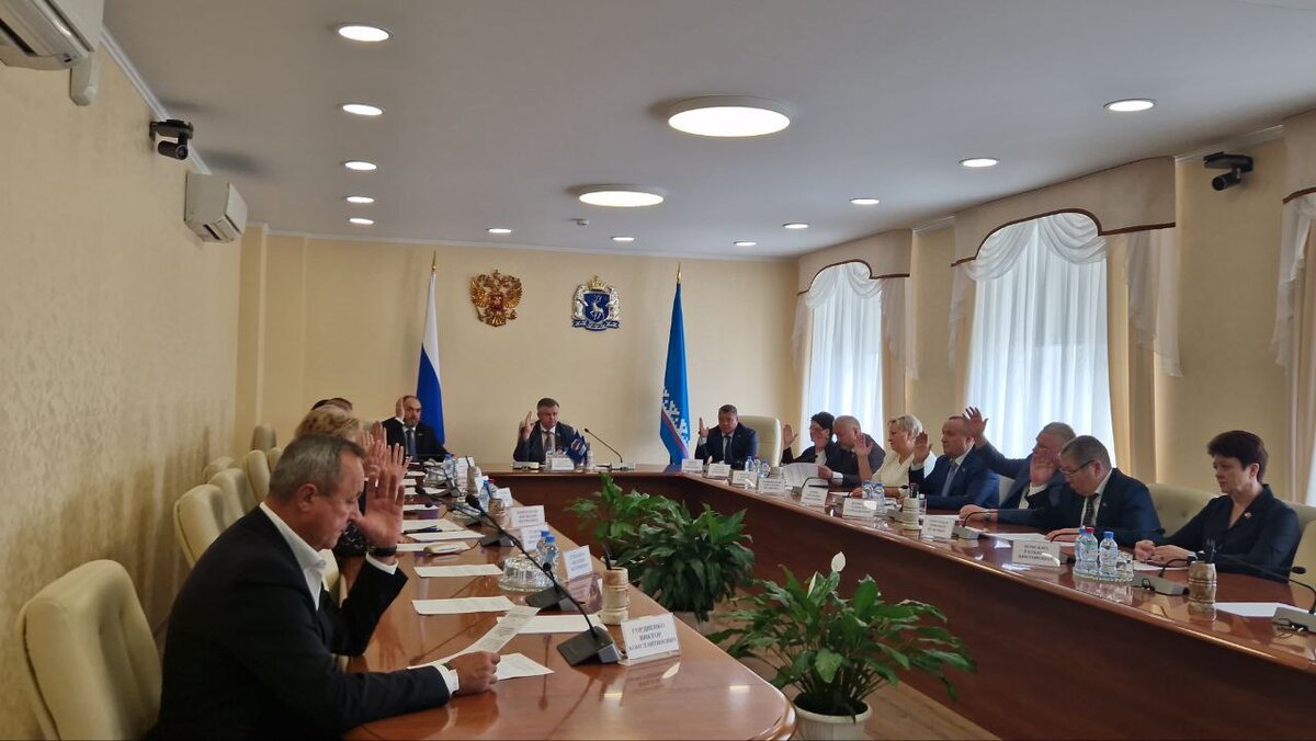 законодательное собрание янао официальный сайт. депутаты янао. кобылкин депутат. турухтан законодательное собрание янао. депутат янао.