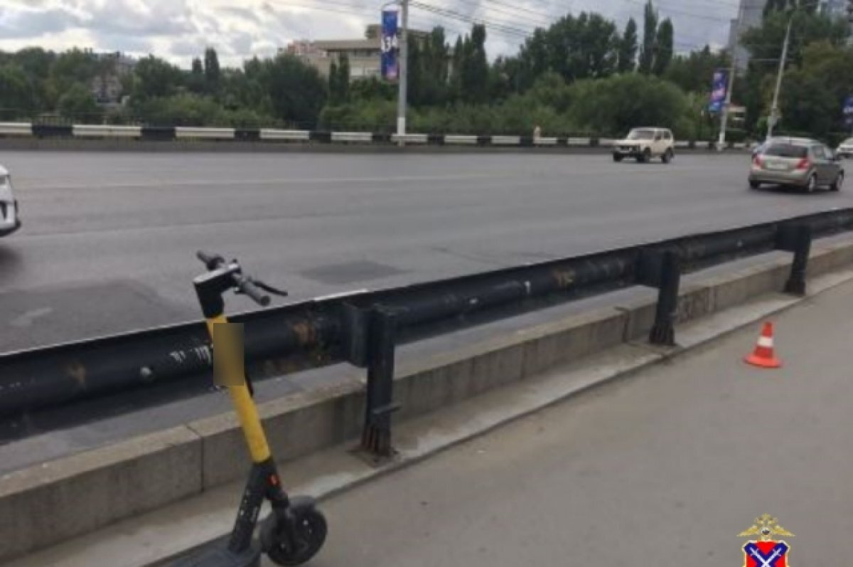    Самокатчик сбил девушку за разворотным кольцом СТ в Волограде
