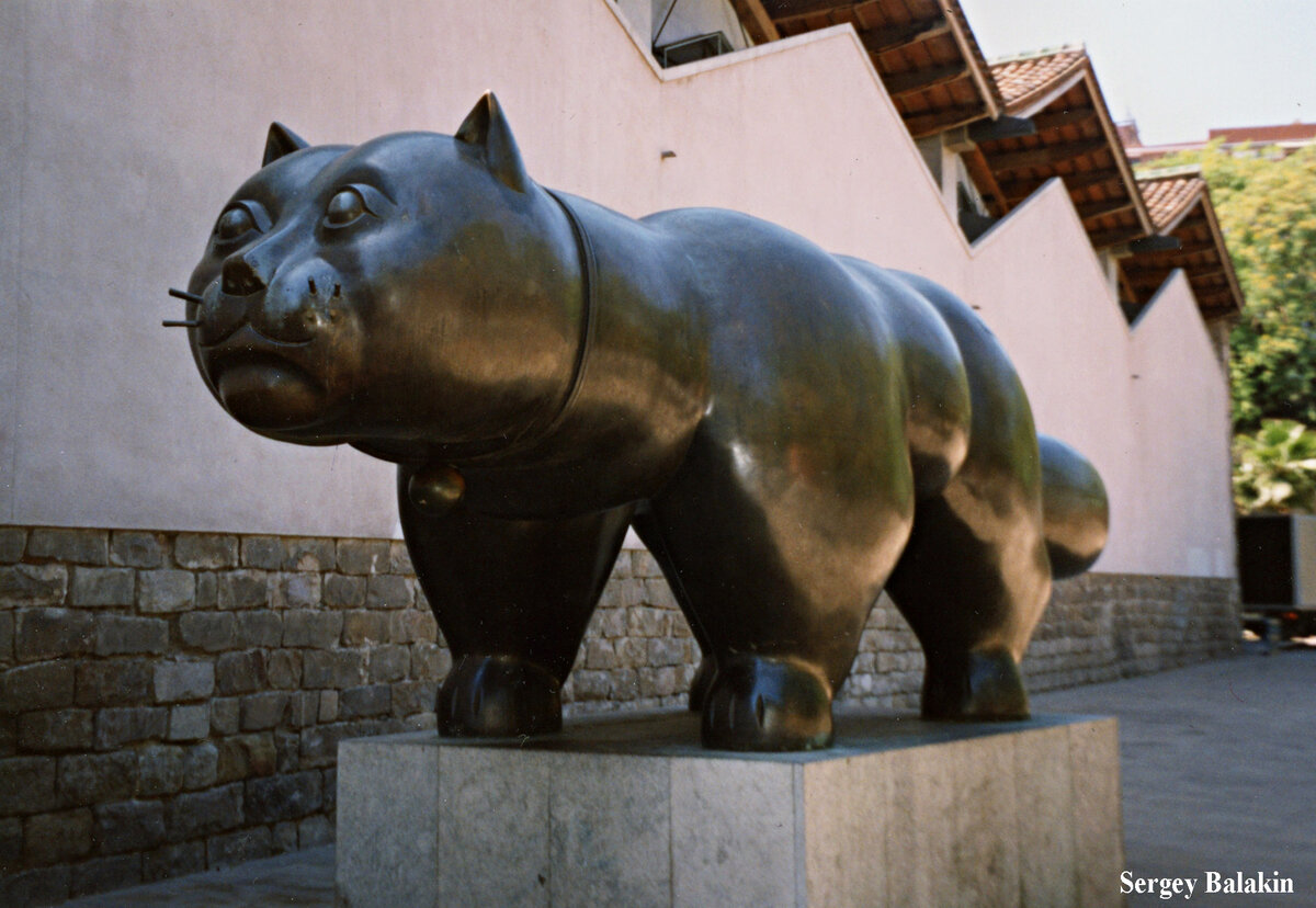 Сергей Балакин Вчера пришло известие, что 15 сентября в Монако на 92-м году жизни умер знаменитый колумбийский художник и скульптор Фернандо Ботеро (Fernando Botero Angulo) – создатель своего...-2