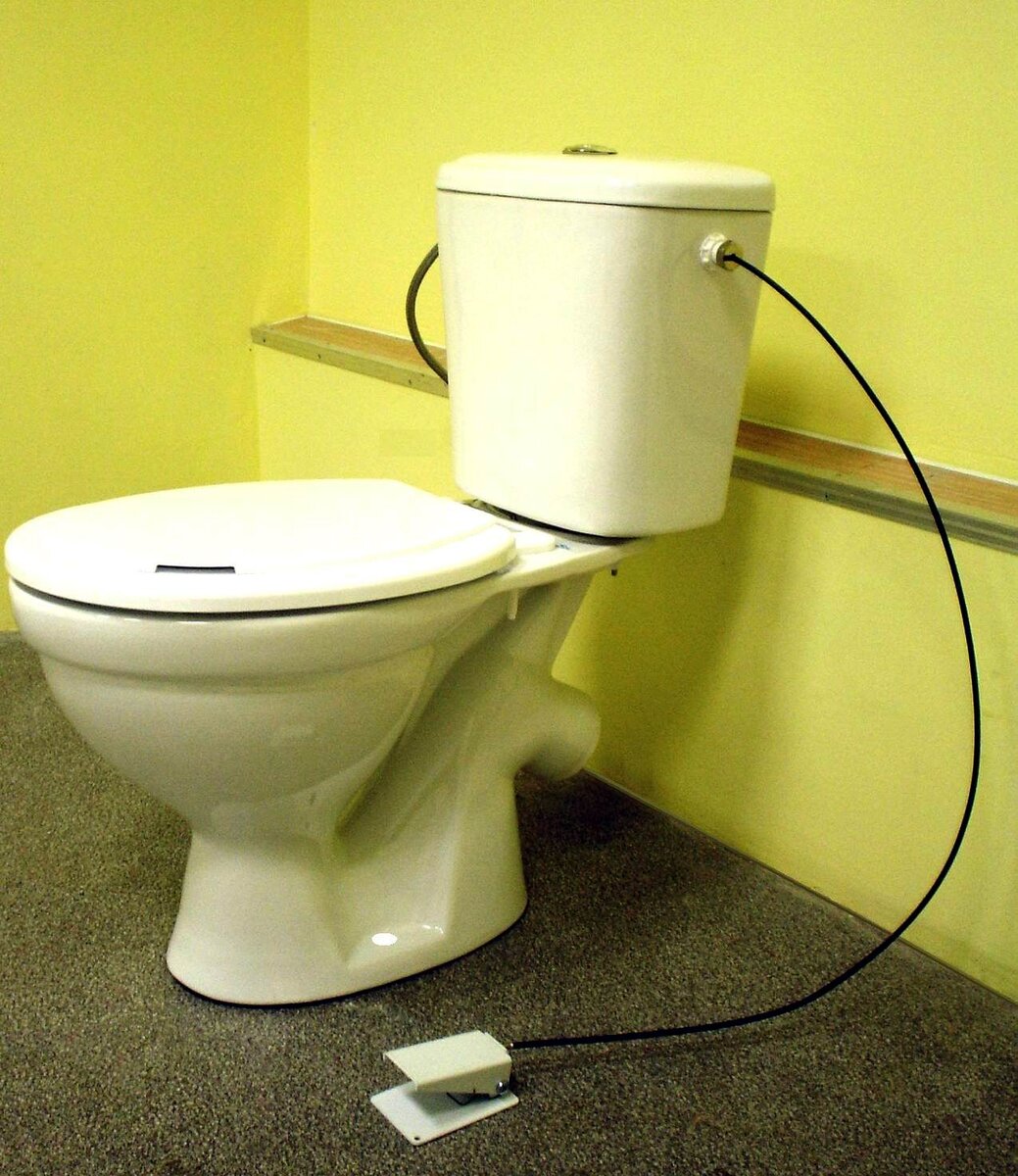 Унитаз Медргадъ Евро. Цена - 8850 рублей за комплект