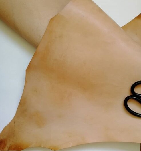 Растишка (кожа растительного дубления). Шкурка теленка