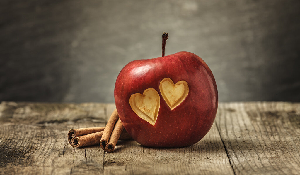 Она уже в твоей душе, осталось с ней только познакомится...