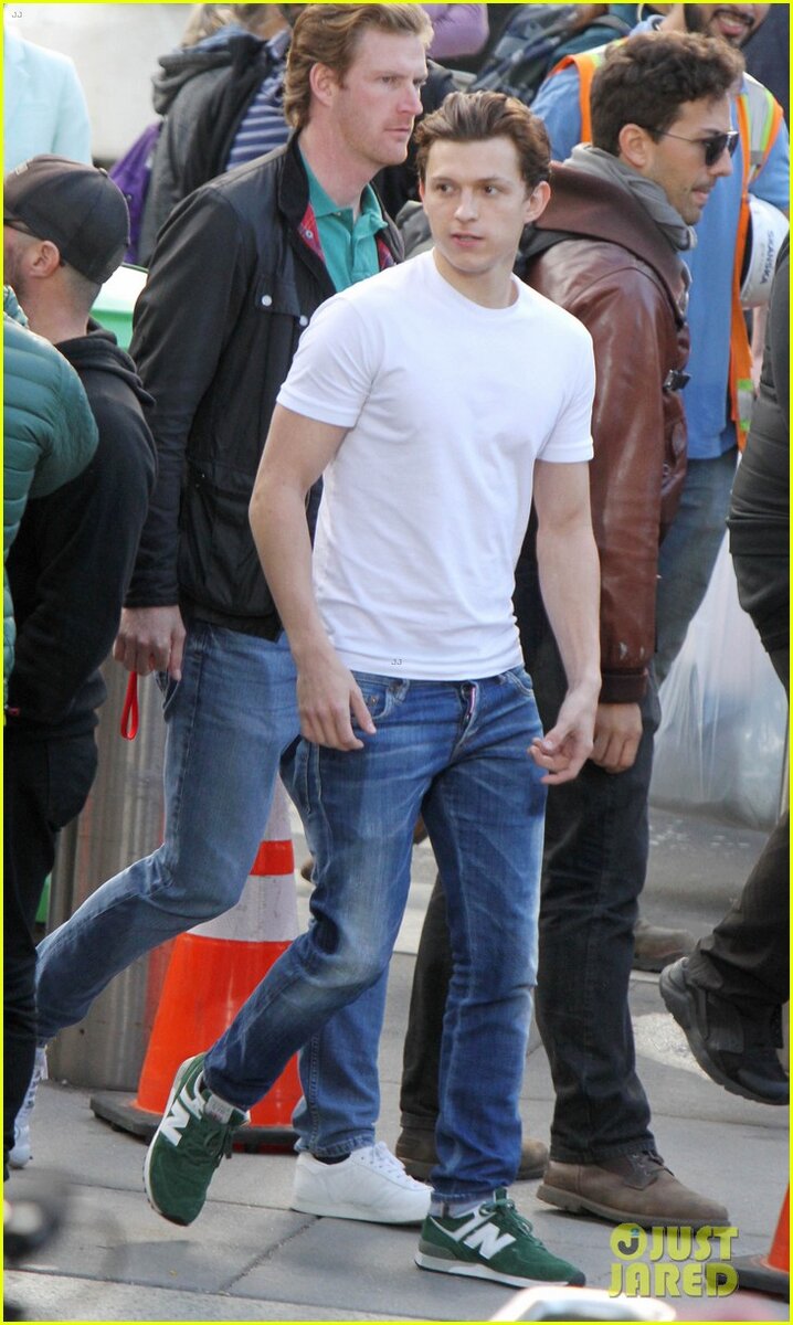 Фото - justjared