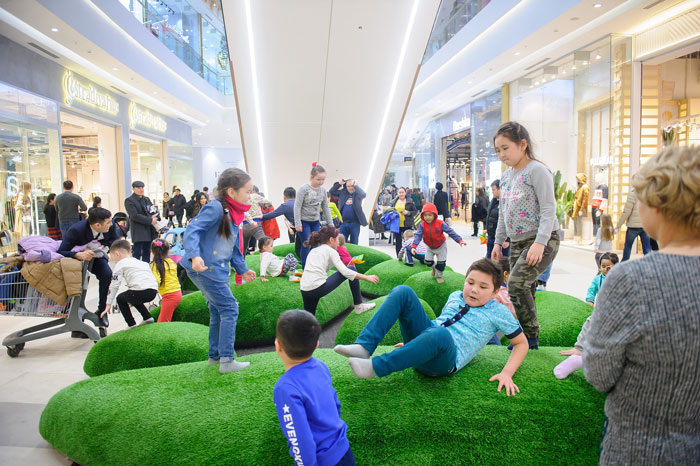 Где? MEGA Silk Way в Астане, MEGA Alma-Ata на ул. Розыбакиева и MEGA Park на пр. Сейфуллина