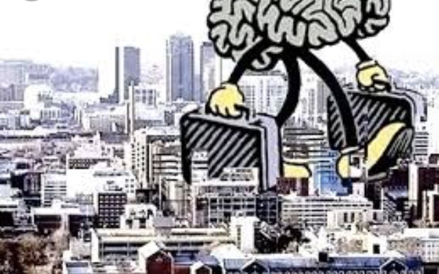 Наши лучшие умы, которые являются высококвалифицированными и образованными людьми, покидающих свою страну для работы за границей! Это  практически самая острая проблема современности.Уплывание мозгов приводит к уменьшению средств в бюджете страны.Все больше людей, обучающихся в области науки и техники  отстающих страннах отправляются в развитые страны, стремящиеся получить как можно больше выгоды, а в первую очередь  денег. Для отстающих стран-это колоссальная потеря,которая ничем не восполнится.  
Хотя некоторые считают, что утечка серого вещества- это личный выбор каждого индивидума.
Что же заставляет сбежать из родины? Основными факторами толчка являются низкая заработная плата и отсутствие нормального уровня жизни.
 
Утечка мозга оказывает отрицательное влияние на экономические перспективы и конкурентоспособность стран-отправителей. Это уменьшает число динамичных и творческих людей, которые могут способствовать развитию своей страны.
Практически нет мер, которые бы могли сдержать от уплыва человеческого разума.
 
Есть лишь небольшие предложения об этой проблеме : предоставление адекватных условий труда и жизни для ученного и его семьи. Другой вариант должен включать поощрение экспатриантов вносить свой вклад в развитие своих стран без необходимости физического переселения.
Нужно делать все для людей и тогда ни один мозг не утечёт в ненужное русло!