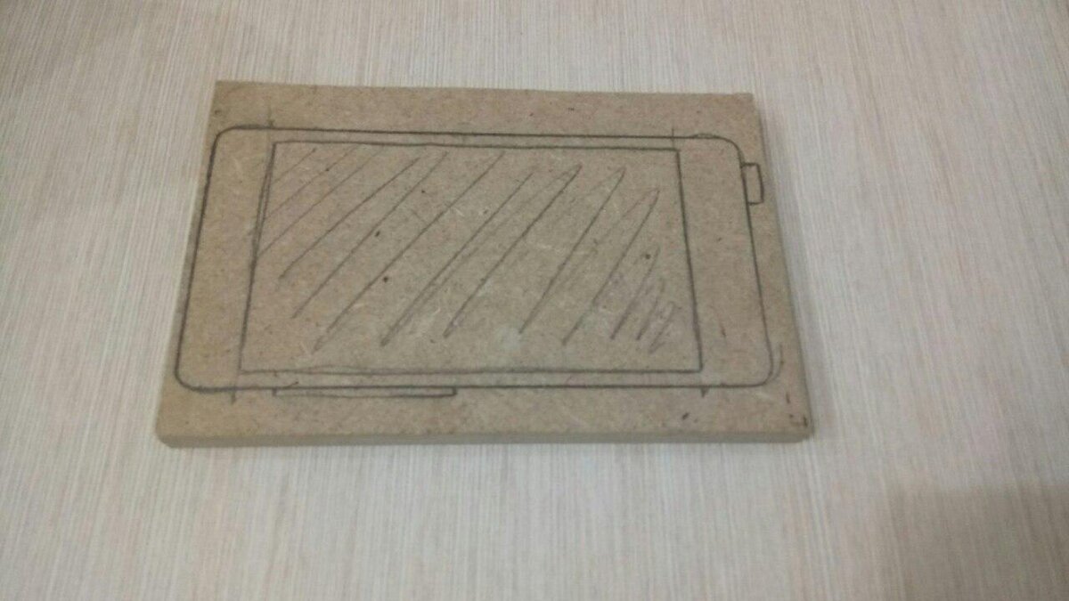 Заготовка с разметкой для выреза