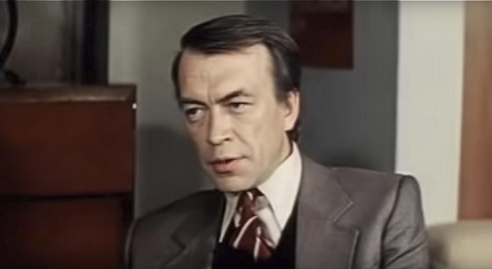 Кадр из фильма «Возвращение резидента», 1982 г.