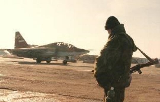Су-25 на аэродроме в Чечне
