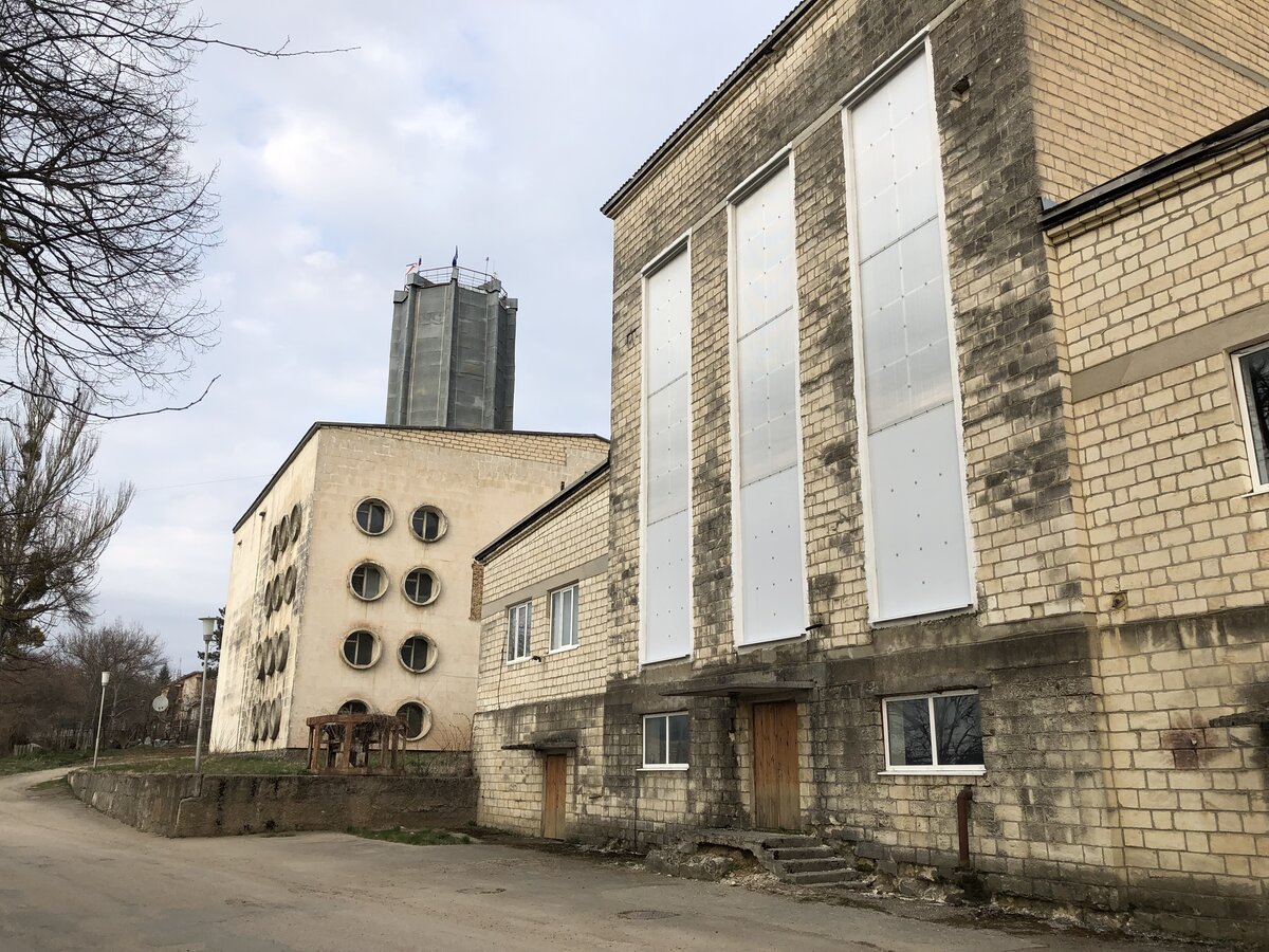 Сказка в Крыму. Райские сады на высоких горах. Поселок Научный (много фото)  | От Крыма до Рима | Дзен