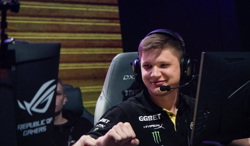 Александр Костылев "s1mple"
