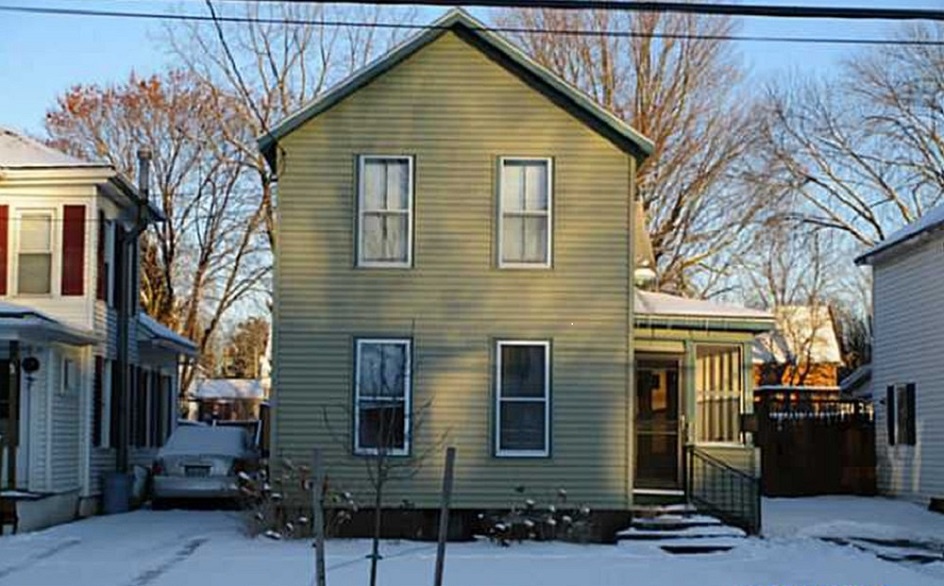 Дом на Burt Avenue, где произошла трагедия, в наши дни