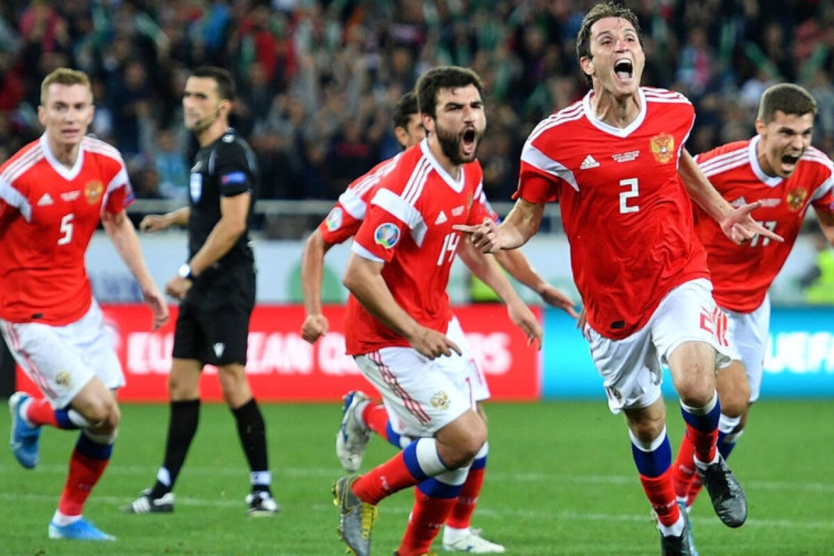 Марио Фернандес после забитого мяча