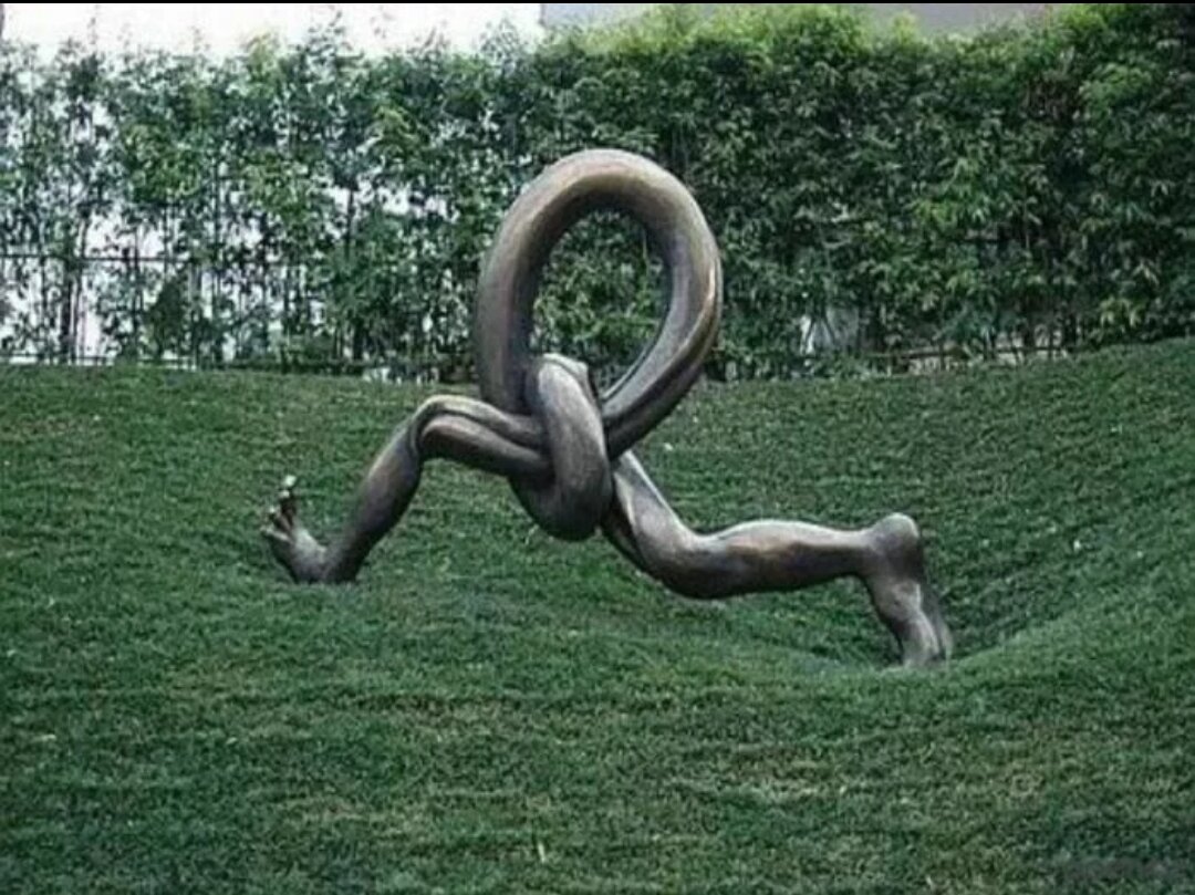 "Беги" автор Кори Джунджи. Канадзава, Япония.