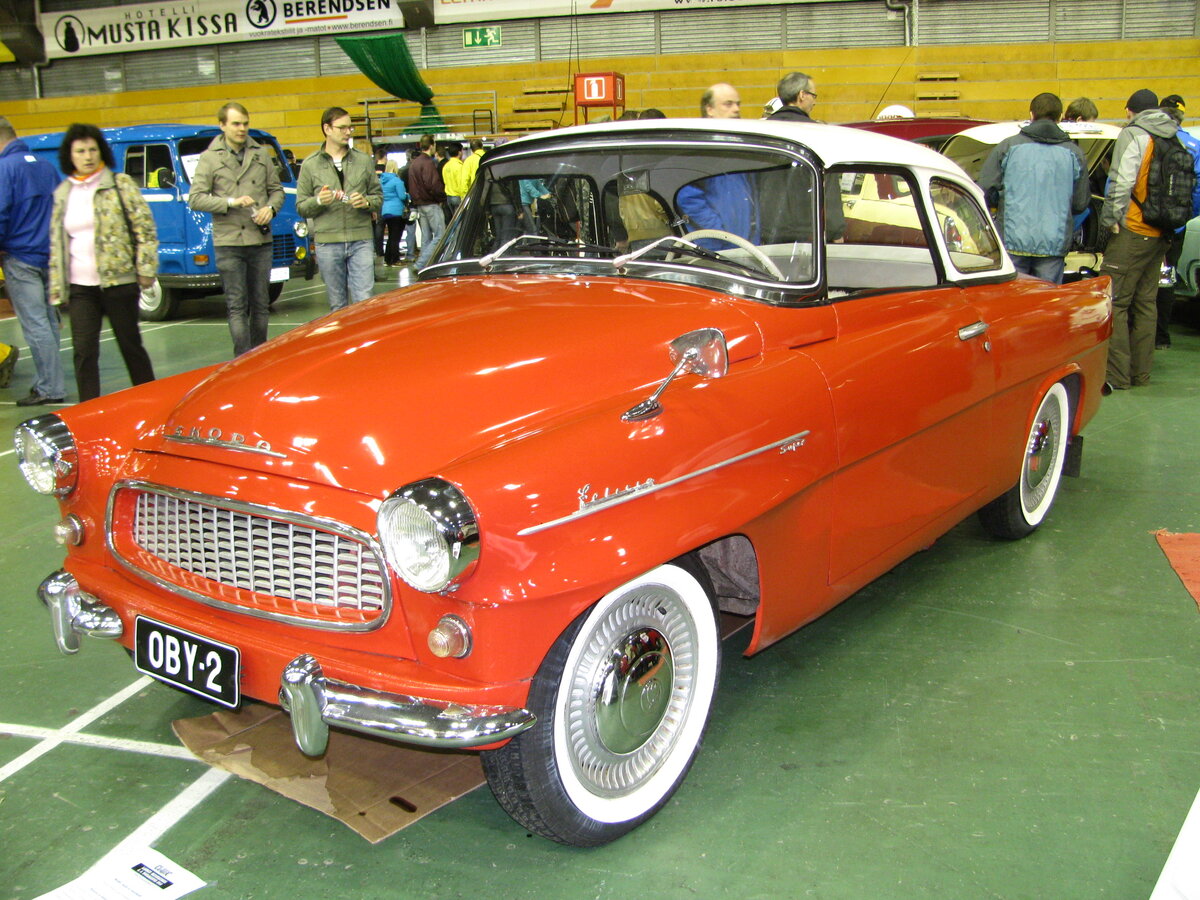 https://en.wikipedia.org/wiki/Škoda_Felicia_(1959–64)#/media/File:Škoda_Felicia_Lahti.JPG