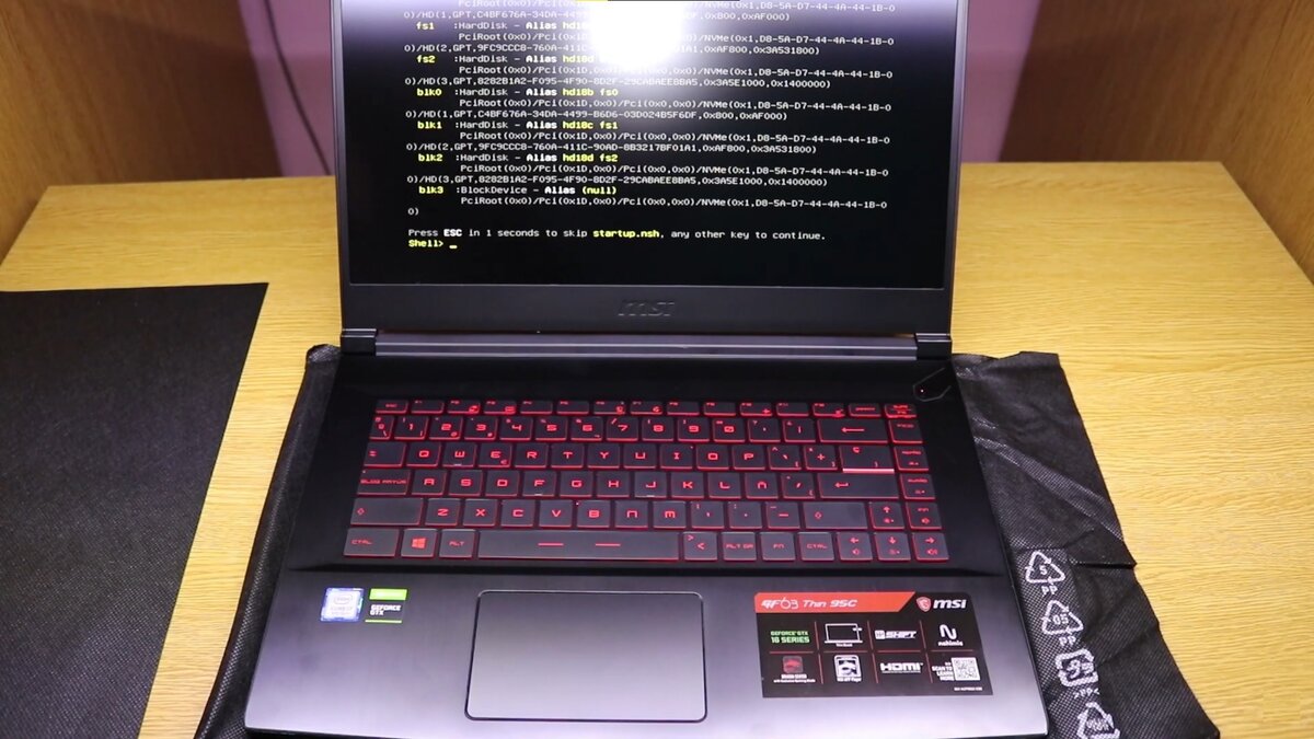 Устанавливаю свежую Windows на MSI GF63 Thin 9SCSR-897XRU