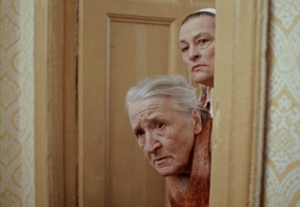 Кадр из фильма «Москва слезам не верит»