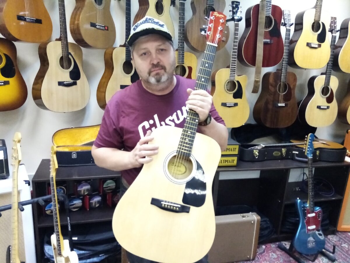 Стас Тюриков в Гитарном салоне "Guitars & Craft"