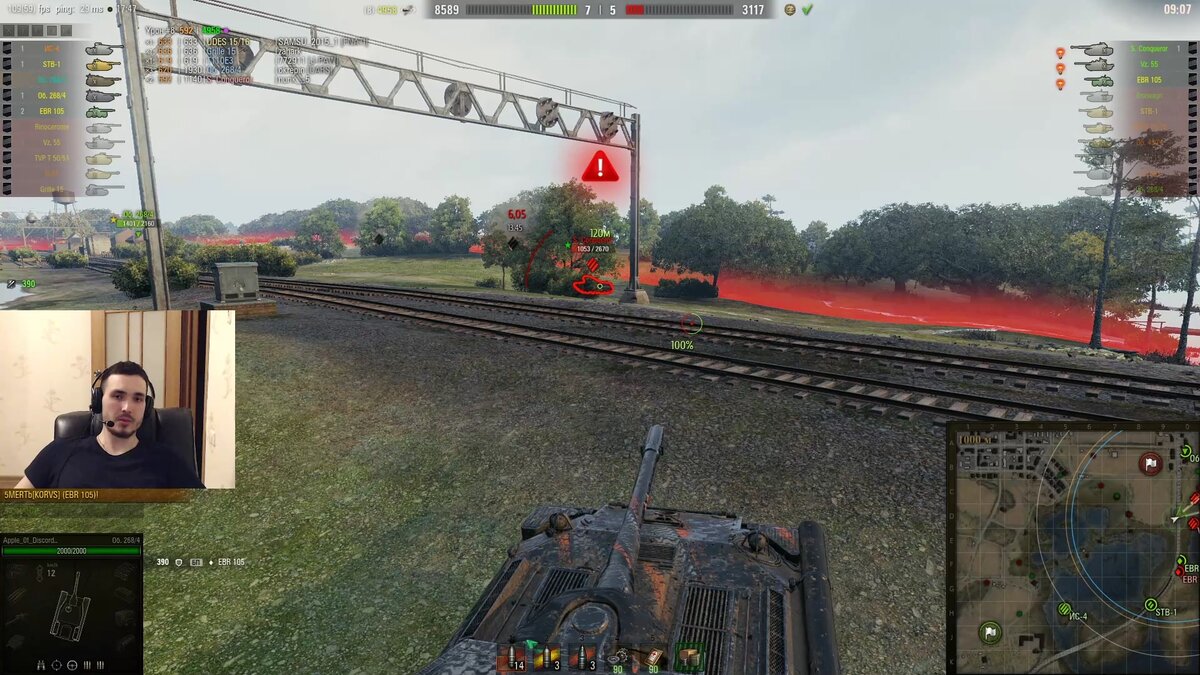 Не лез в начале боя на воду, и не особо подставлялся под выстрелы противников. Благодаря чему без проблем в конце боя настрелял урон.