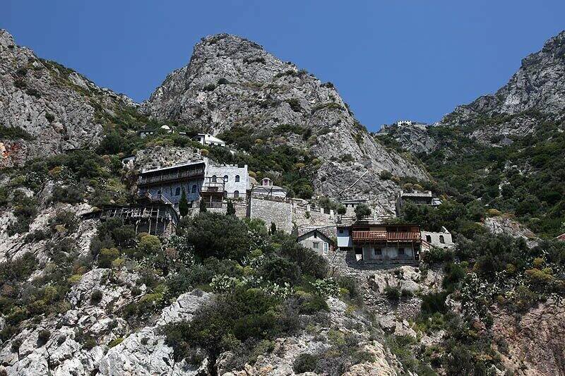 Скит Кавсокаливия на Афоне. Относится к Великой Лавре Афона