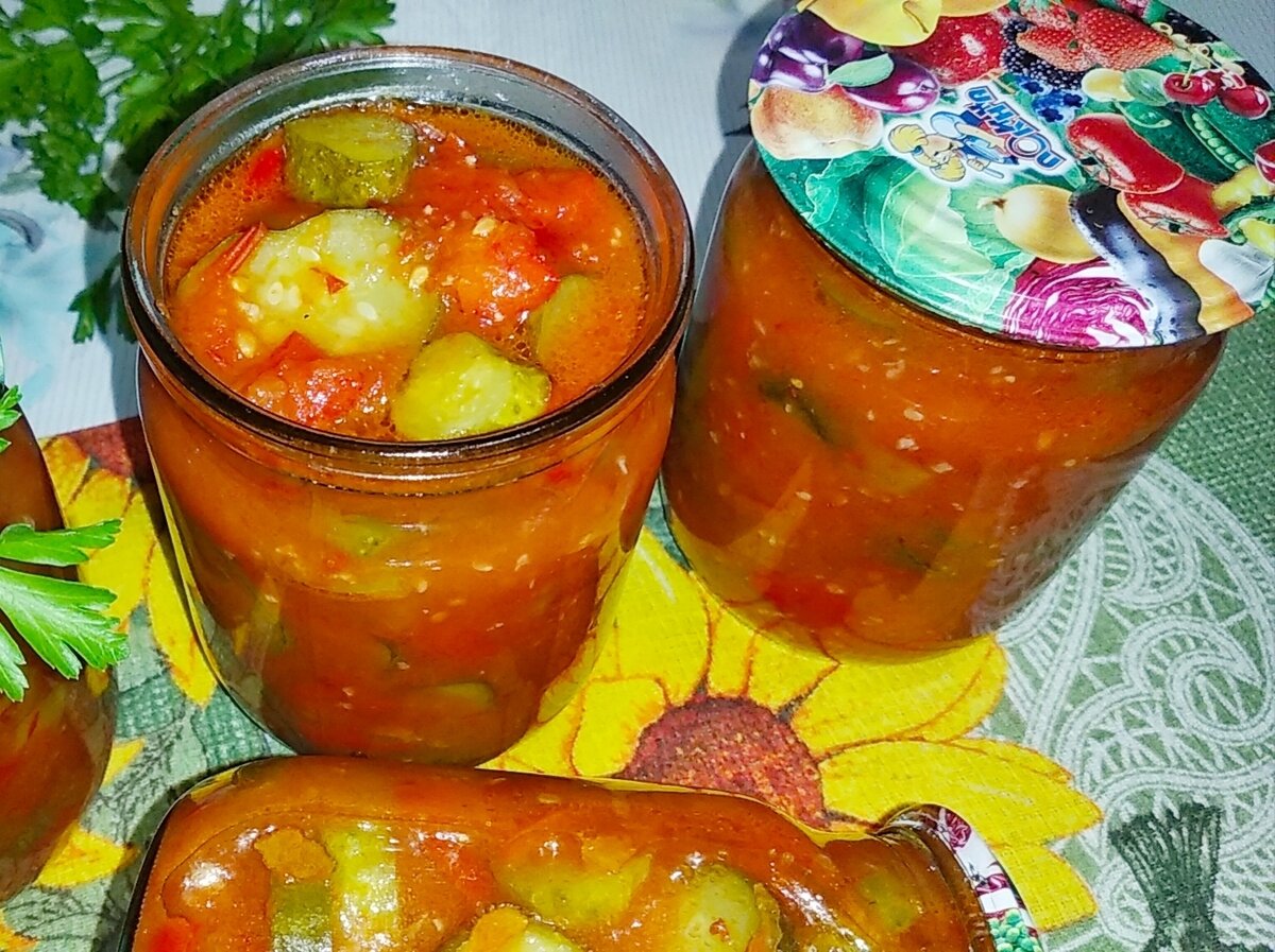 Лечо из огурцов 🥒 с помидорами 🍅 и перцем 🌶️. Относится к таким  заготовкам, которые хочется повторять каждый год. | Мои Рецептики | Дзен