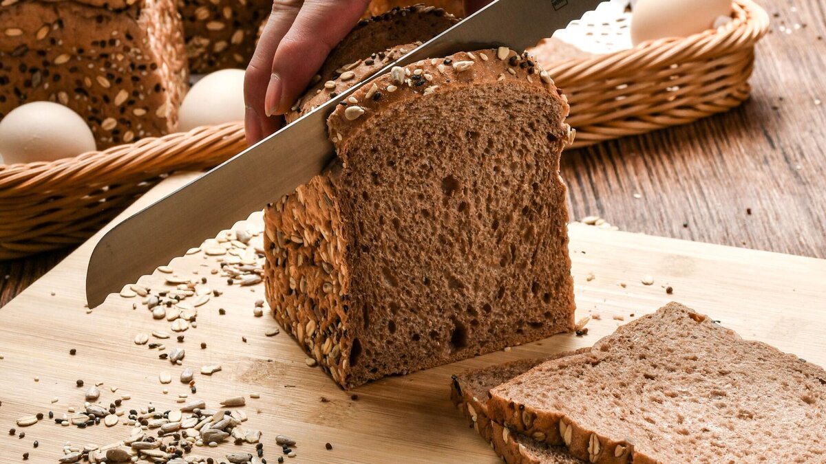 Цельнозерновой хлеб вред. Хлеб. Черный хлеб. Полезный хлеб. Хлеб Европейский.