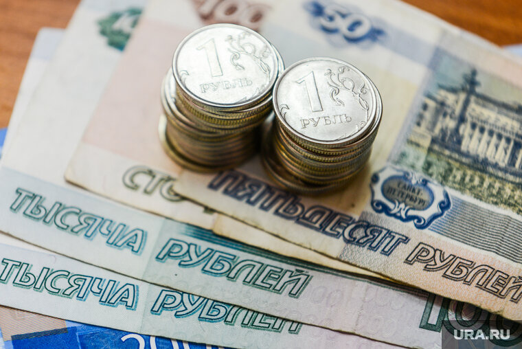    Страховую пенсию получают по старости, инвалидности и по случаю потери кормильца