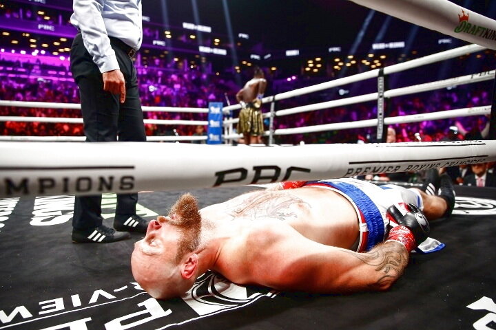 Если Джозеф Джойс после реванша с Чжаном Чжилеем не завершит свою профессиональную карьеру, то он рискует повторить роль Роберта Хелениуса на стадии завершения своей профессиональной карьеры