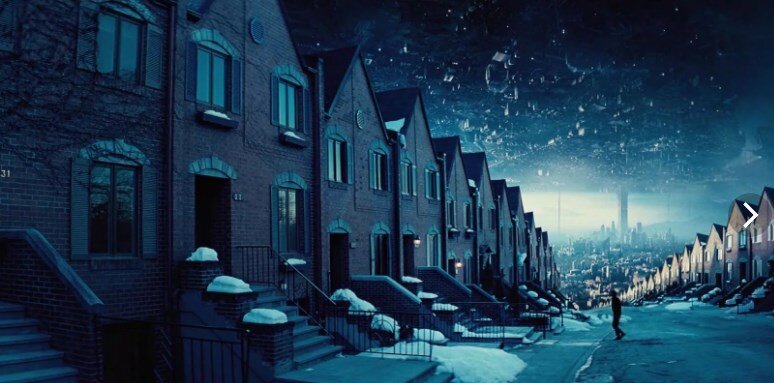 Вдалеке стало просматриваться какое-то ограждение. Я никогда раньше не видел резервацию, но понял, что это — она. 