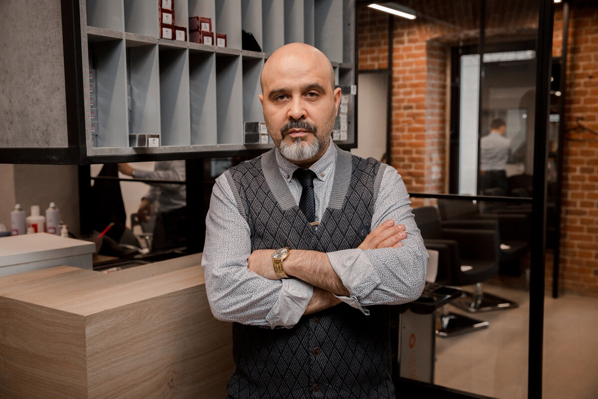 Дмитрий Вашешников, школа концептуальной стрижки Demetrius