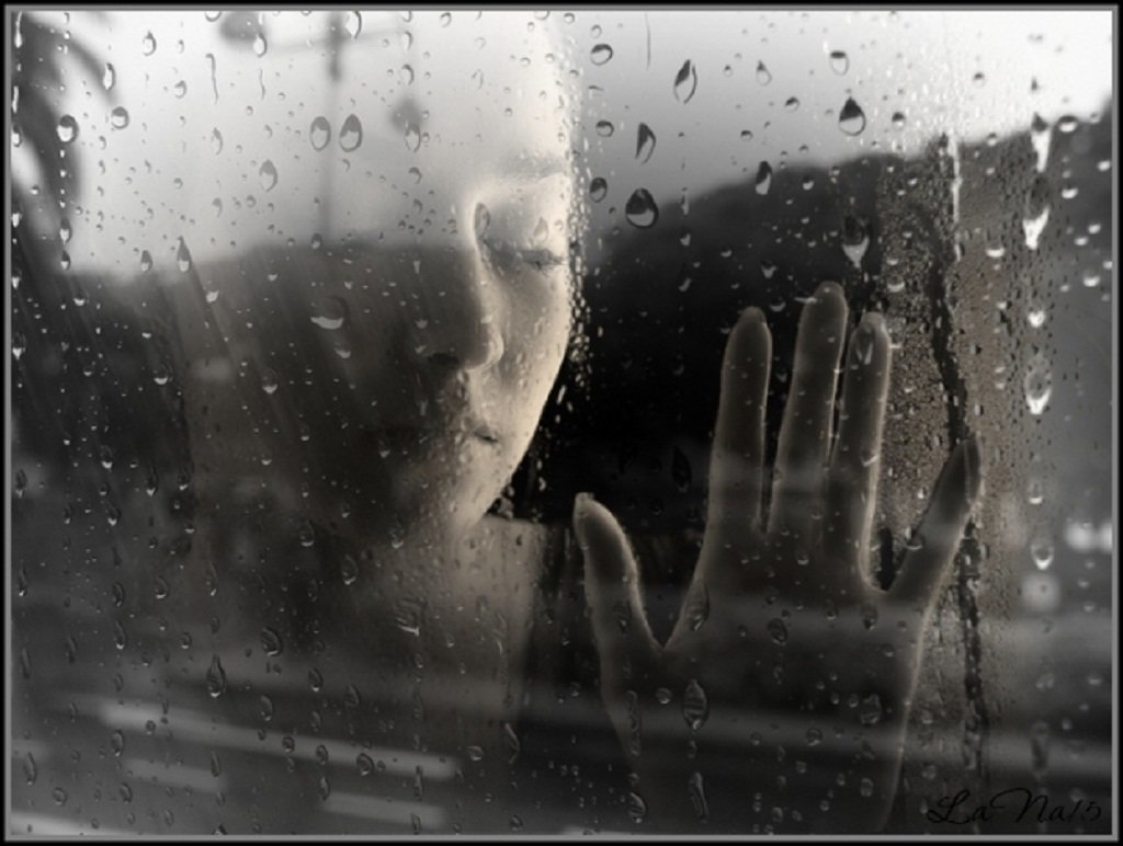 В час грусти и печали ты голос. Дождь грусть. Дождь разлука. Слезы на стекле. Дождь за окном.
