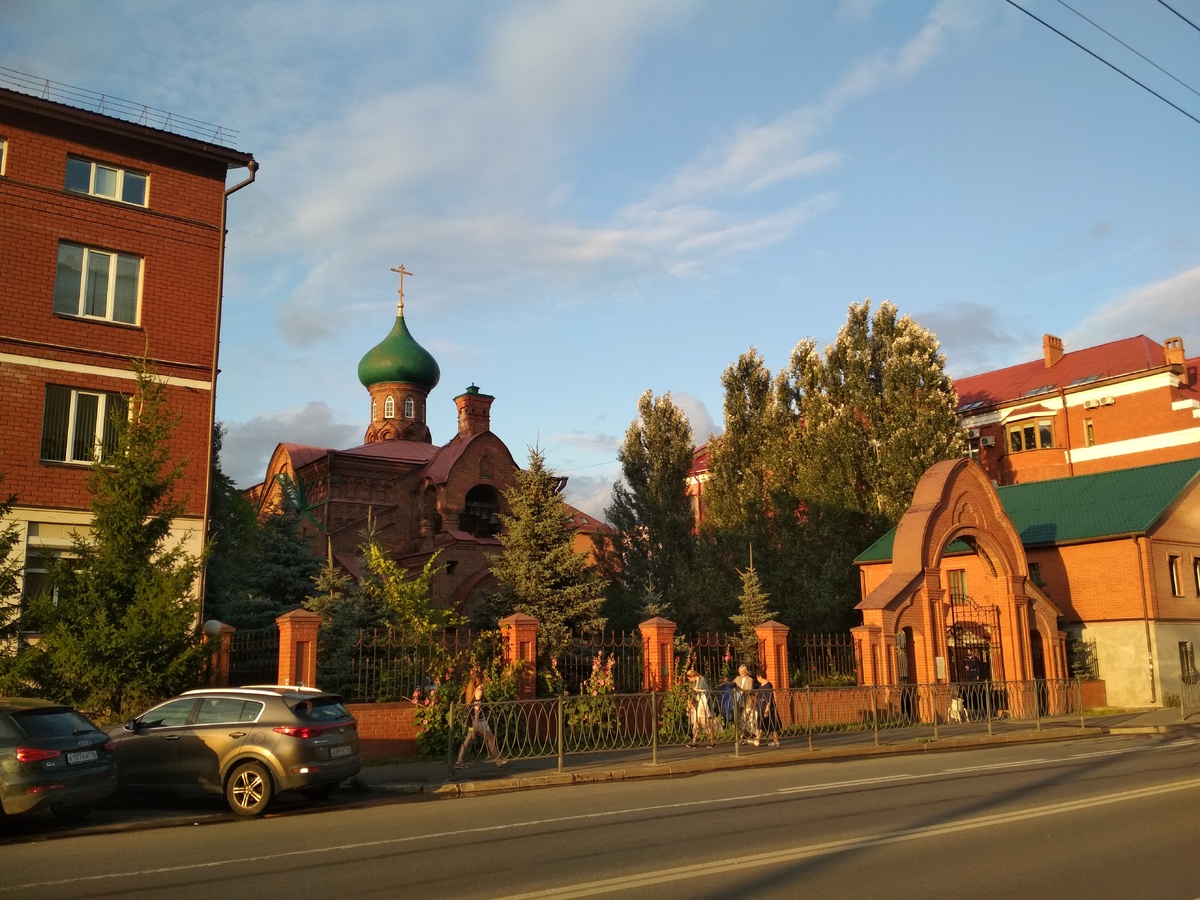 на фото автора: старообрядческий храм во имя Казанской Богородины в городе Казани